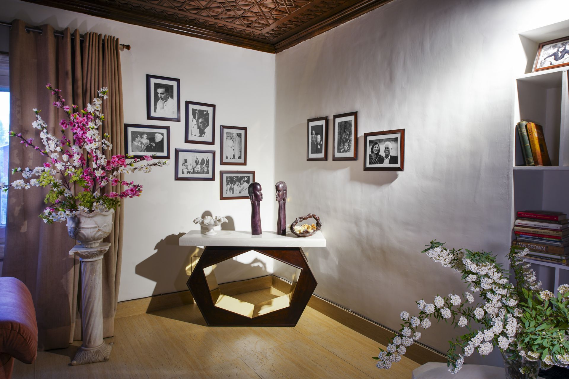 Room Detail